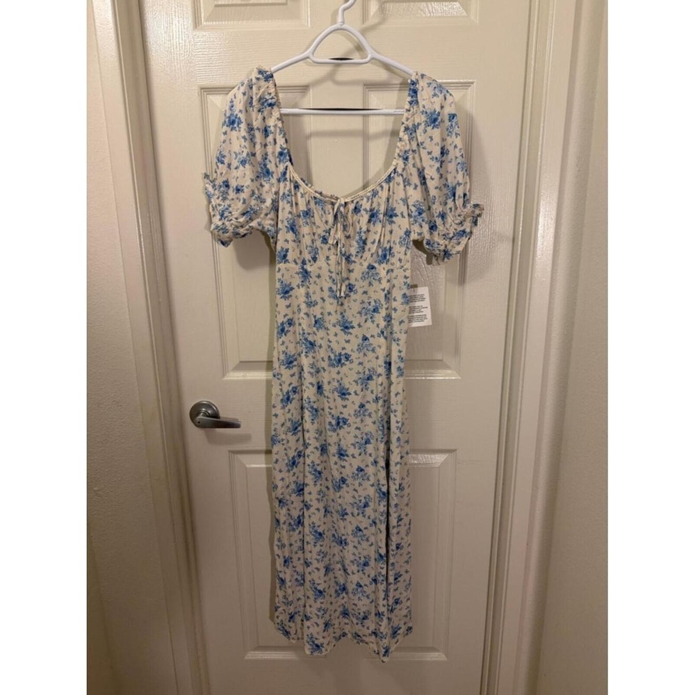 Miss Selfridge Cream‎ Maxi Dress with Blue Floral Pattern